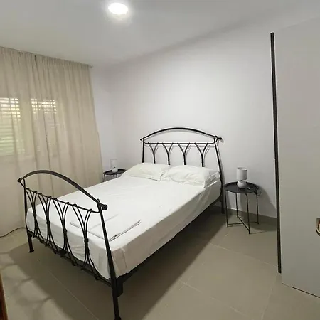 Enea * Golem (Tirana)