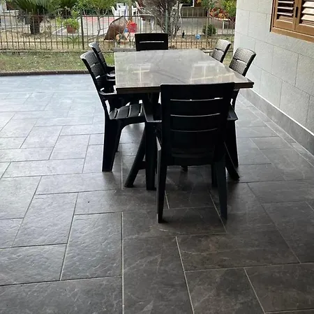 Holiday home Enea Golem (Tirana)